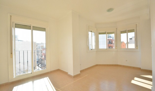 Återförsäljning - Takvåning -
Guardamar del Segura - Costa Blanca