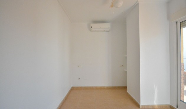 Återförsäljning - Takvåning -
Guardamar del Segura - Costa Blanca