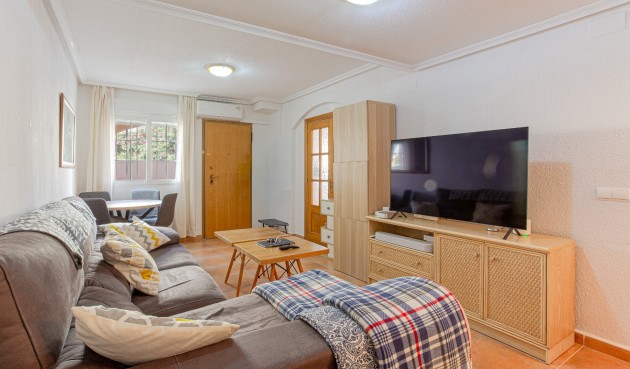 Brukt - Villa -
Pilar de la Horadada - Costa Blanca