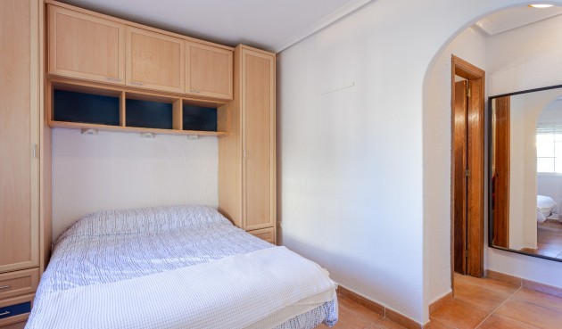 Brukt - Villa -
Pilar de la Horadada - Costa Blanca