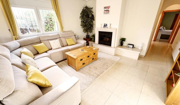 Brukt - Villa -
Lo Santiago - Inland