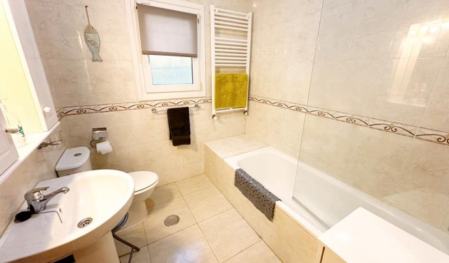 Brukt - Villa -
Lo Santiago - Inland