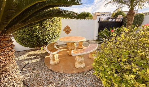 Brukt - Villa -
Lo Santiago - Inland