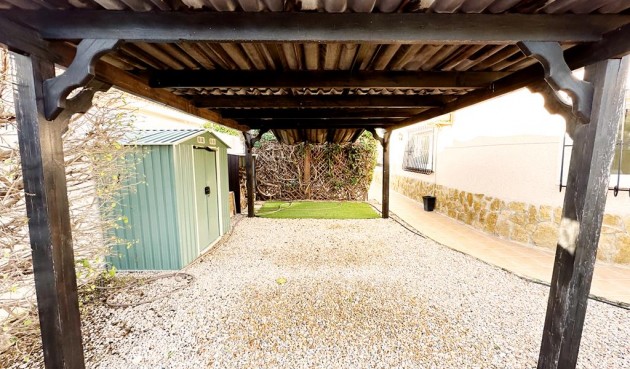 Brukt - Villa -
Lo Santiago - Inland