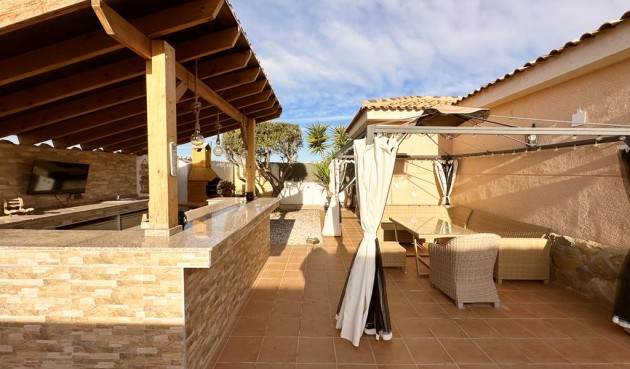 Brukt - Villa -
Lo Santiago - Inland