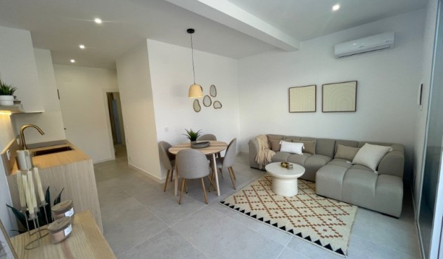 Brukt - Bungalow -
Torrevieja - Costa Blanca
