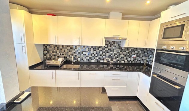 Brukt - Town House -
Villamartin - Costa Blanca