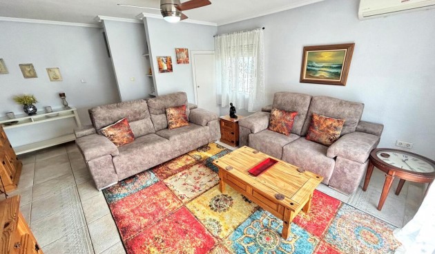 Brukt - Town House -
Villamartin - Costa Blanca