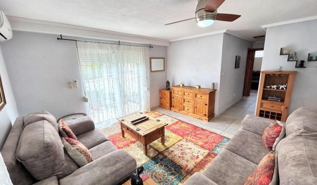 Brukt - Town House -
Villamartin - Costa Blanca