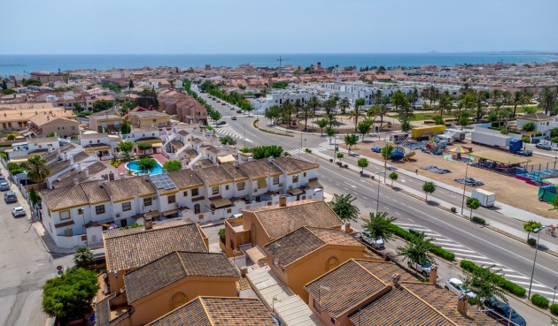 Brukt - Villa -
Torre de la Horadada - Costa Blanca