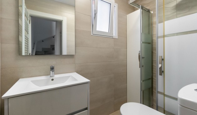 Brukt - Villa -
Torre de la Horadada - Costa Blanca