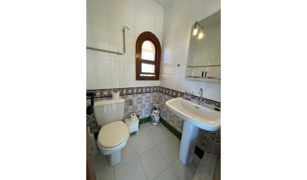 Brukt - Villa -
Villamartin - Costa Blanca