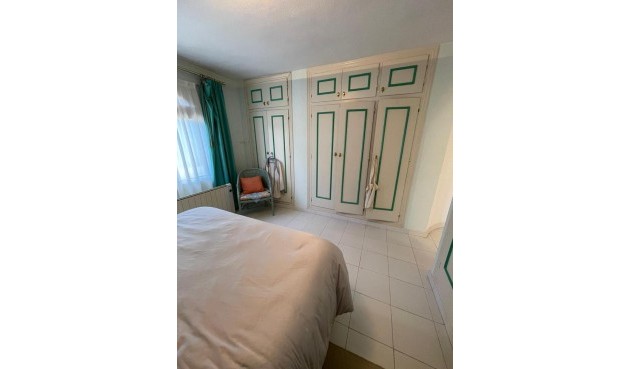 Brukt - Villa -
Villamartin - Costa Blanca