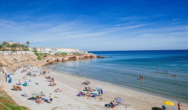 Nybyggnation - Villa -
Orihuela Costa - La Zenia