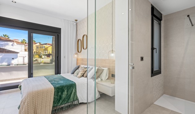 Brukt - Villa -
Orihuela Costa - Costa Blanca