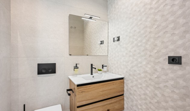 Brukt - Villa -
Orihuela Costa - Costa Blanca