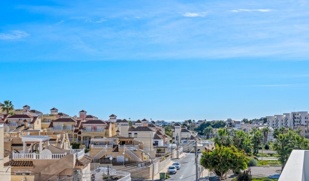 Brukt - Villa -
Orihuela Costa - Costa Blanca