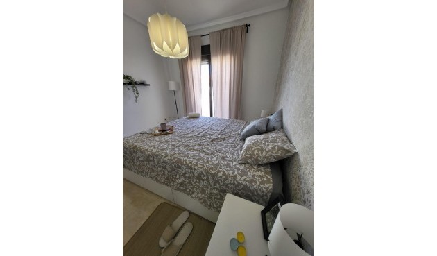 Återförsäljning - Town House -
Villamartin - Costa Blanca