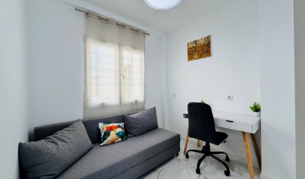 Brukt - Apartment -
La Mata - Costa Blanca