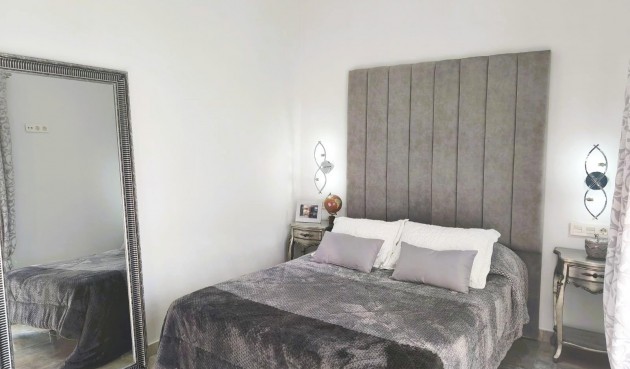 Brukt - Villa -
Pilar de la Horadada - Costa Blanca