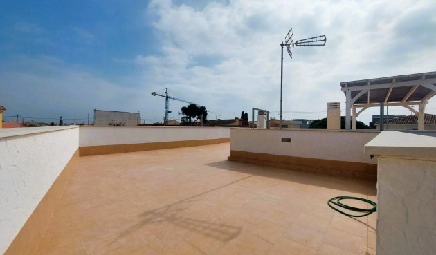 Brukt - Villa -
Pilar de la Horadada - Costa Blanca