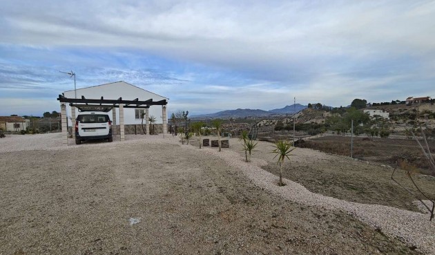 Brukt - Villa -
Fortuna - Inland