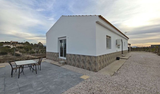 Brukt - Villa -
Fortuna - Inland