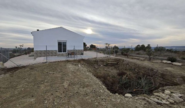 Brukt - Villa -
Fortuna - Inland