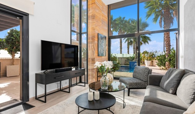 Brukt - Villa -
Cabo Roig - Costa Blanca