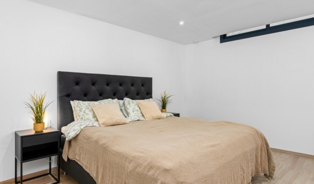 Brukt - Villa -
Cabo Roig - Costa Blanca