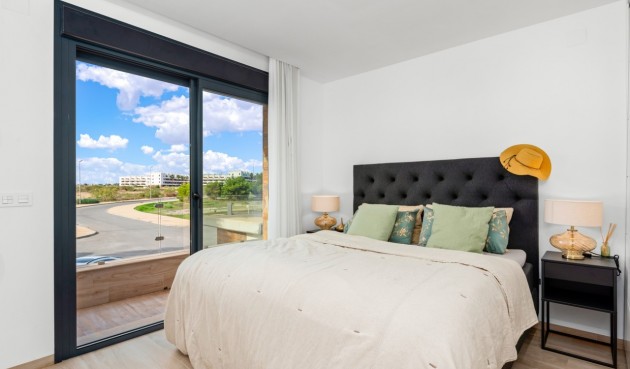 Brukt - Villa -
Cabo Roig - Costa Blanca