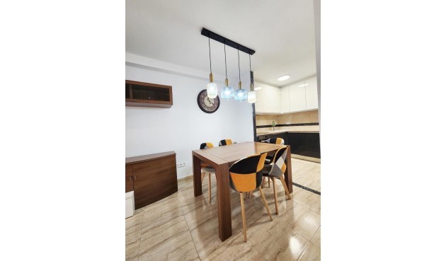 Brukt - Apartment -
Torrevieja - Playa del Cura