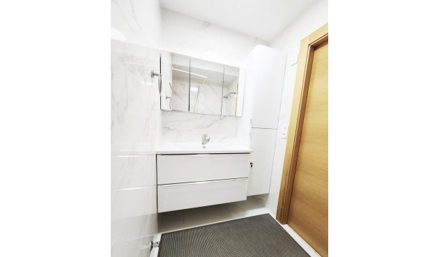 Brukt - Apartment -
Torrevieja - Playa del Cura