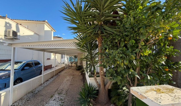 Brukt - Semi Detached -
Orihuela Costa - Playa Flamenca