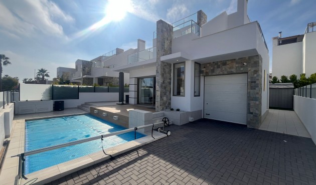 Brukt - Villa -
Los Alcazares - Costa Calida