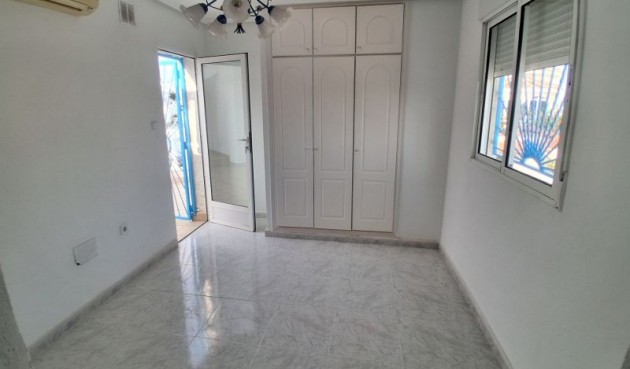 Brukt - Villa -
Rojales - Inland