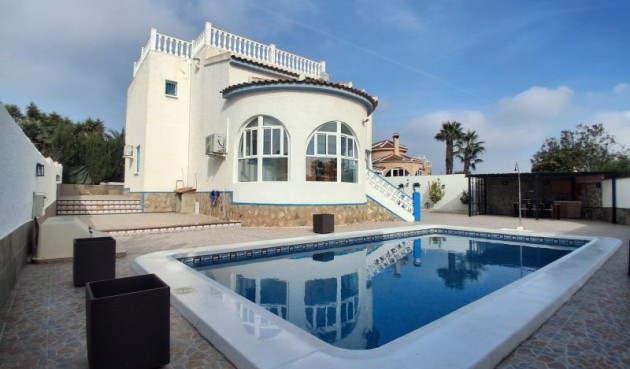 Brukt - Villa -
Rojales - Inland