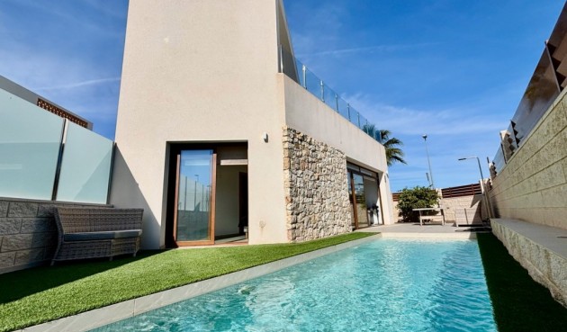 Brukt - Villa -
Benijofar - Costa Blanca
