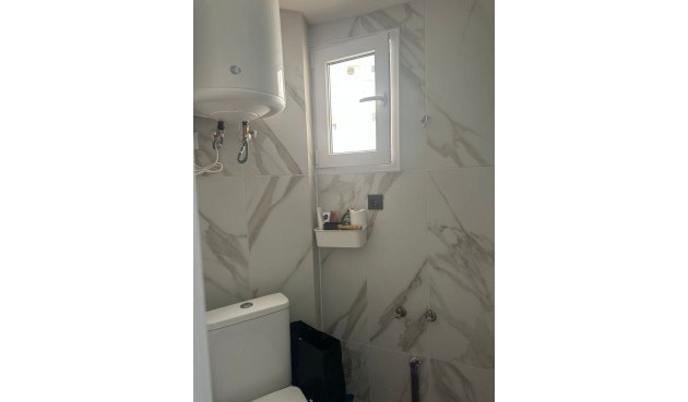 Brukt - Apartment -
Torrevieja - La Mata