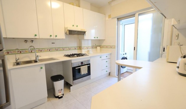 Brukt - Bungalow -
Orihuela Costa - Costa Blanca