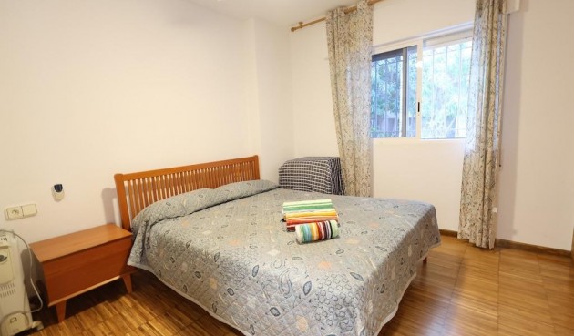 Brukt - Bungalow -
Orihuela Costa - Costa Blanca