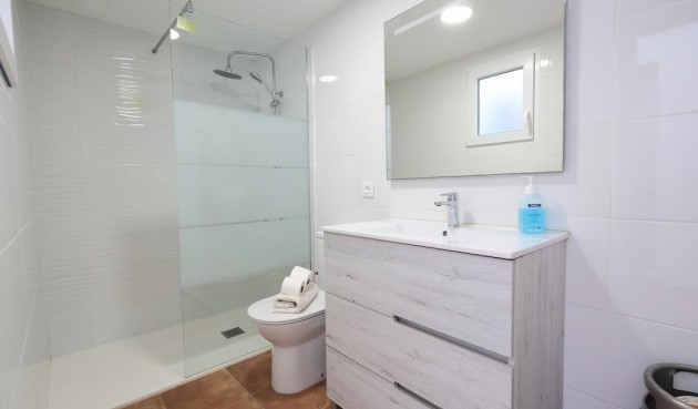 Brukt - Bungalow -
Orihuela Costa - Costa Blanca