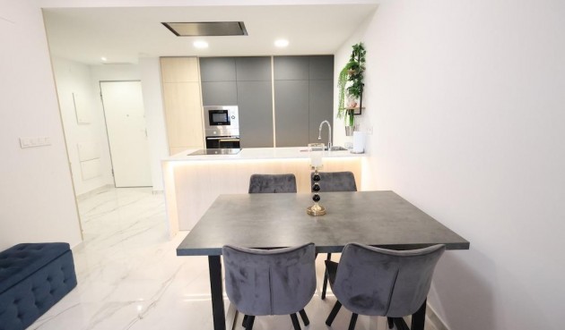 Brukt - Apartment -
Orihuela Costa - Costa Blanca