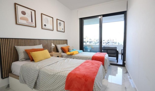 Brukt - Apartment -
Orihuela Costa - Costa Blanca