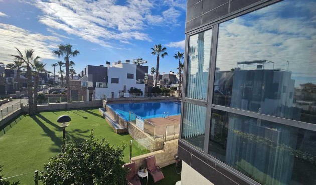Brukt - Villa -
Cabo Roig - Costa Blanca