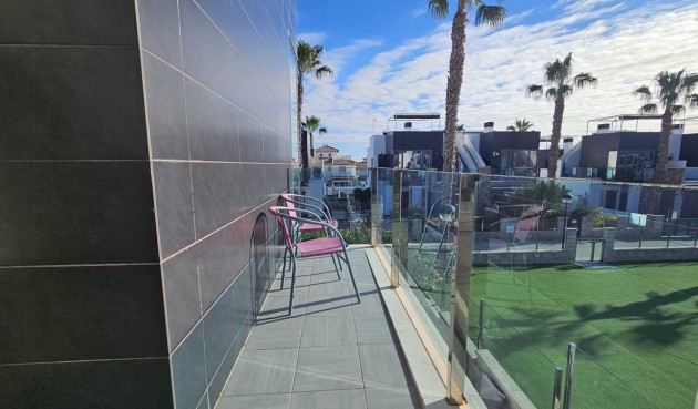 Brukt - Villa -
Cabo Roig - Costa Blanca