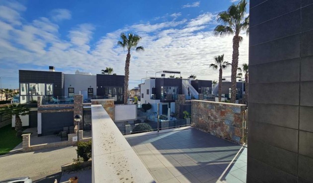 Brukt - Villa -
Cabo Roig - Costa Blanca