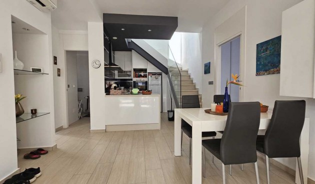 Brukt - Villa -
Cabo Roig - Costa Blanca