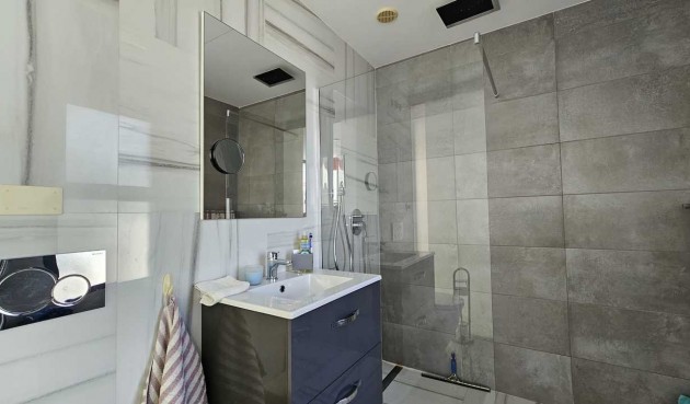 Brukt - Villa -
Cabo Roig - Costa Blanca