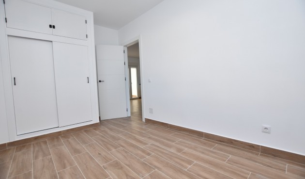 Brukt - Bungalow -
Ciudad Quesada - Costa Blanca